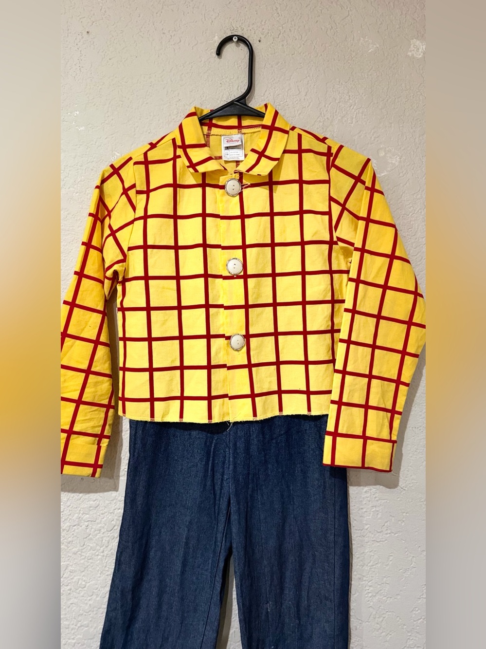 Toy Story Sheriff Woody Costume Boys 7/8  Shirt Jeans Pants Disney Store Cowboy - Picture 2 of 9